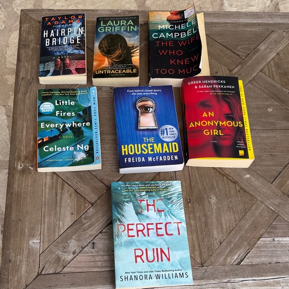 Collection of Seven Mystery and Thriller Novels - Picture 1 of 8
